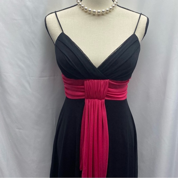 B. Smart Y2K Black and Pink Ruched Sundress Sleeveless Size 7/8 Knee Length - Picture 1 of 12
